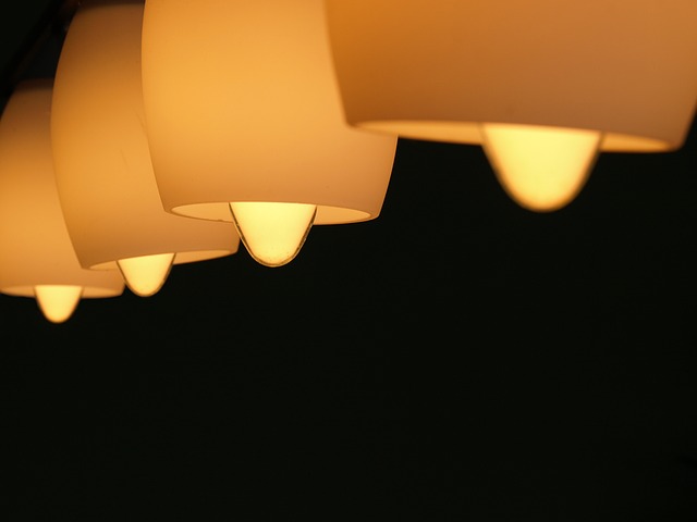 Žárovky v lampách