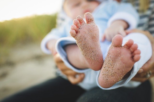 Nohy od písku